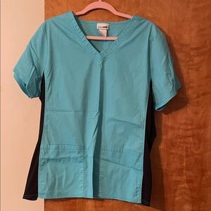 Scrubstar Aqua V-Neck Short Sleeve Top